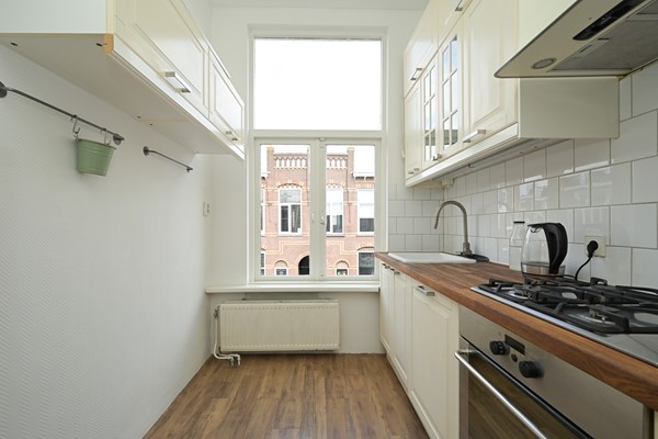 Medium property photo - Boylestraat 28, 2563 EK Den Haag